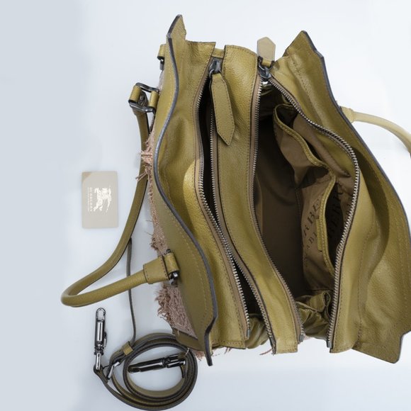 Runway! Burberry Raffia Purse / Bag - Picture 6 of 16